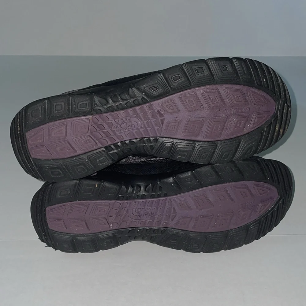North Face Thermoball Lace II Faux Fur Boots W/ Box - Black & Plum - Size 9
